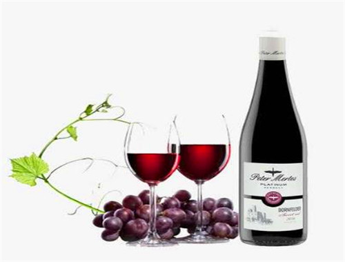 彼得威拉葡萄酒